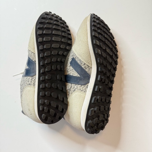 Veja Cream and Gray Sneakers - Picture 7 of 8